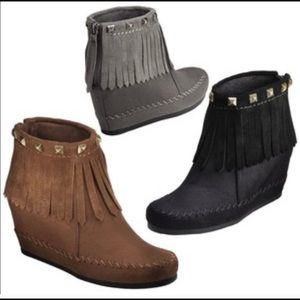 Mossimo Karen fringe wedge bootie